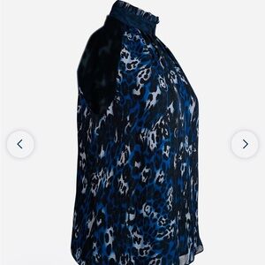 Elegant Blue Leopard Print Women's Top - lined